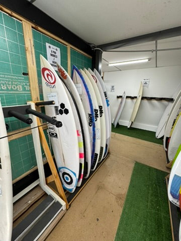 Second-hand surfboard