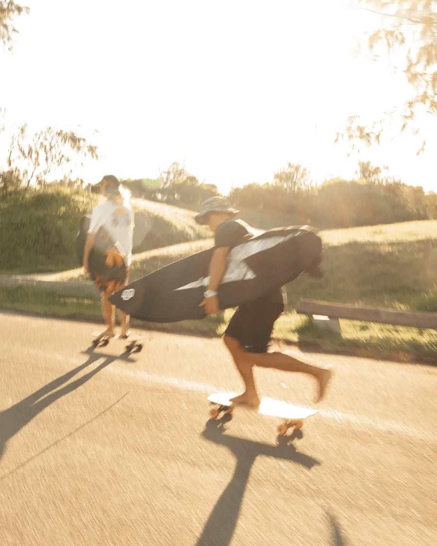 Bolt shortboard surfboard cover, available 5'6 to 7'0