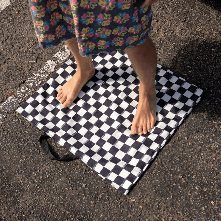 Checks Boardsox Surf Change Mat - BOARDSOX®