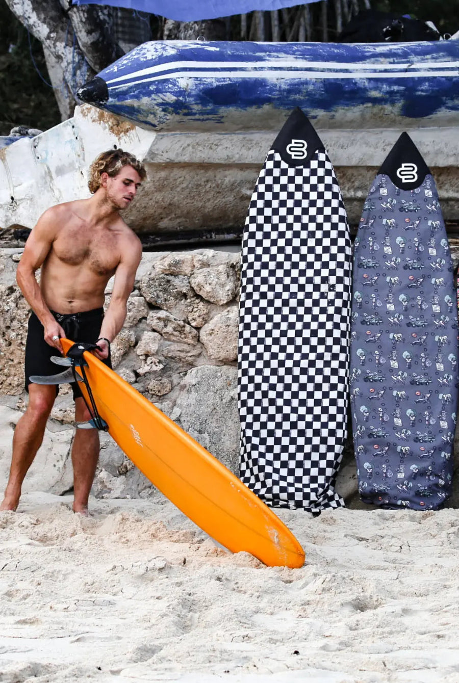Checks shortboard cover with drawstring closure drawn snug